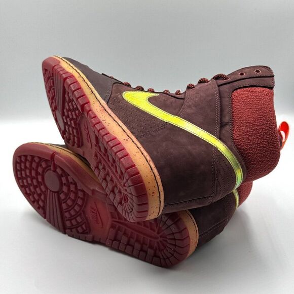 Nike Wmns Dunk Sky High SneakerBoot 'Deep Burgundy' - Picture 7 of 10